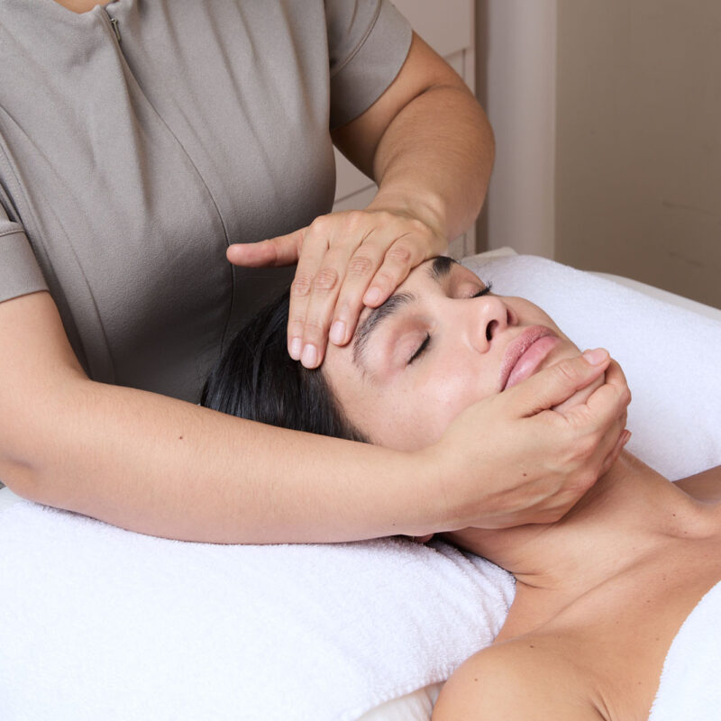 Balancing Facial Ritual